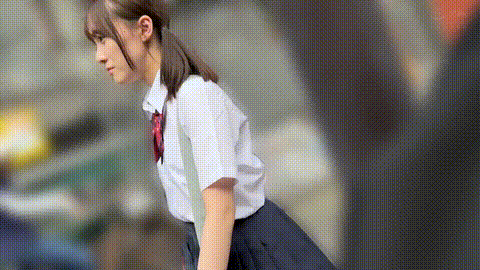 動画の約50%地点のGIFサンプル